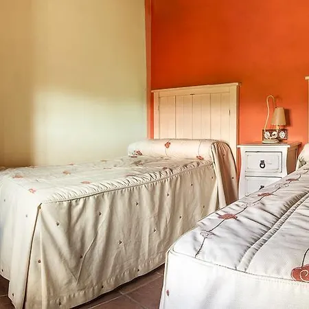 Aljezares Apartamento *