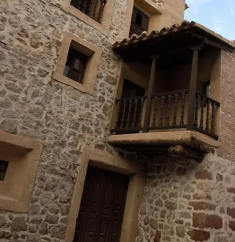 Aljezares Apartamento *